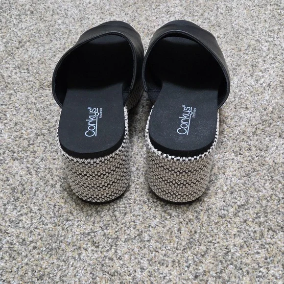 Corkys Wedge, Size 9 - Picture 10 of 11